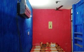 Oyo 81042 Rajput Resort