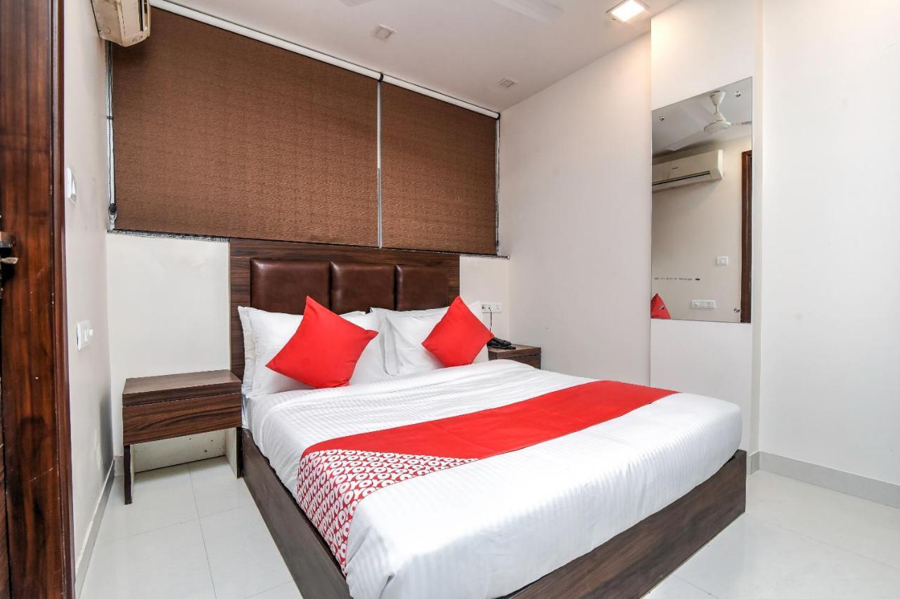Oyo 81042 Rajput Resort Patiala Exterior photo